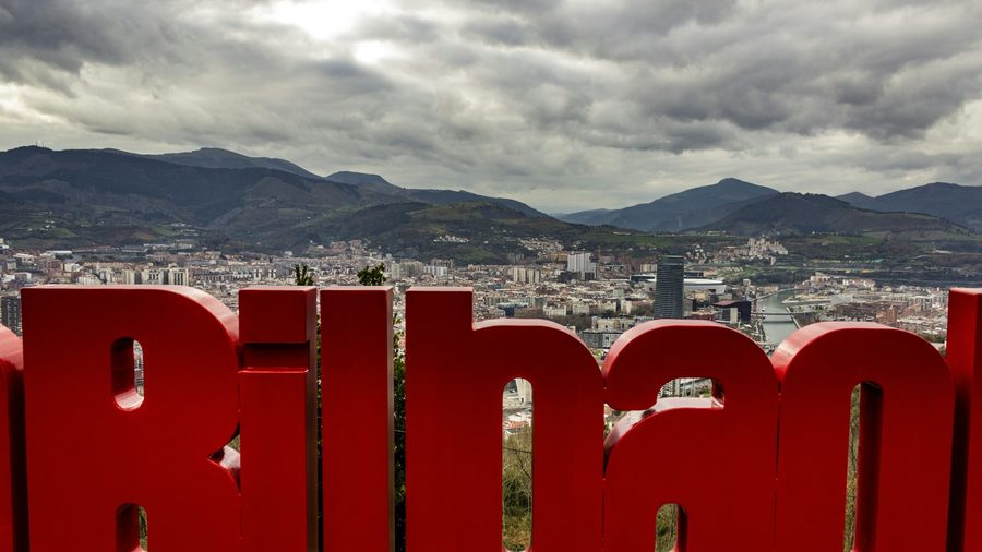 乐鱼体育 APP — 行业资质清单示意配图